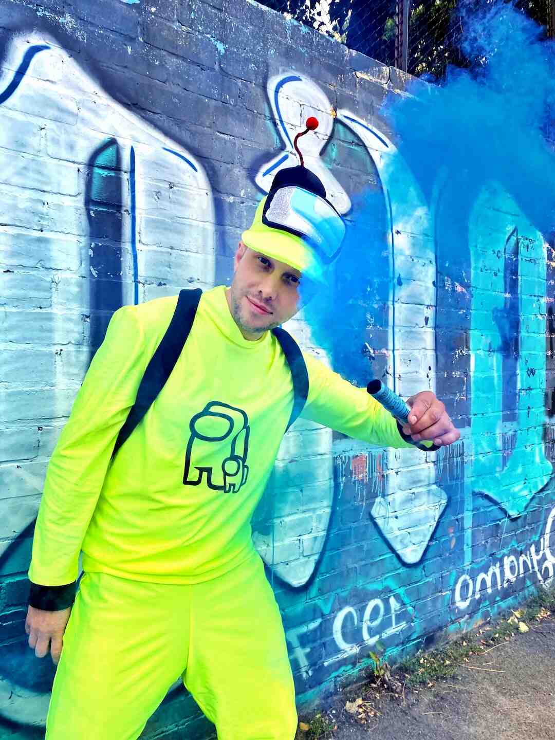 Comment contacter Among Us ?